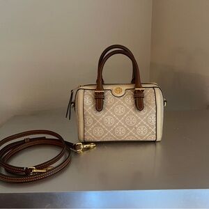 Tory Burch T-monogram Petite Barrel Bag